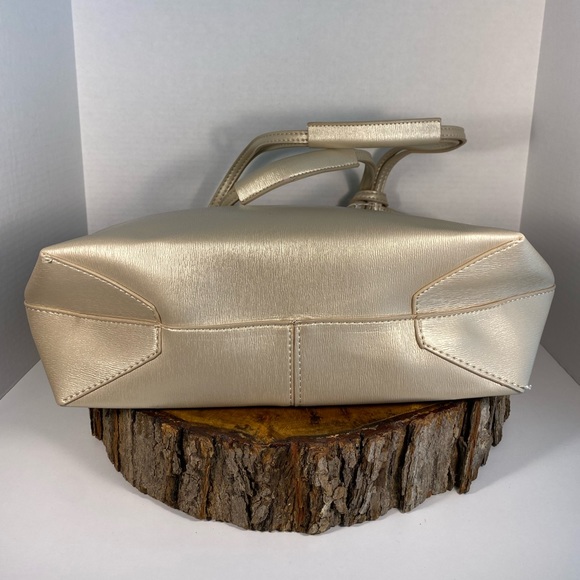 NEIMAN MARCUS Leather Tote Bag - Picture 3 of 5